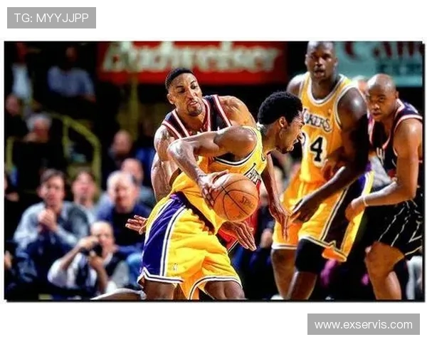 斯科蒂·皮蓬的篮球传奇：从无名角色到NBA历史巨星的崛起与辉煌